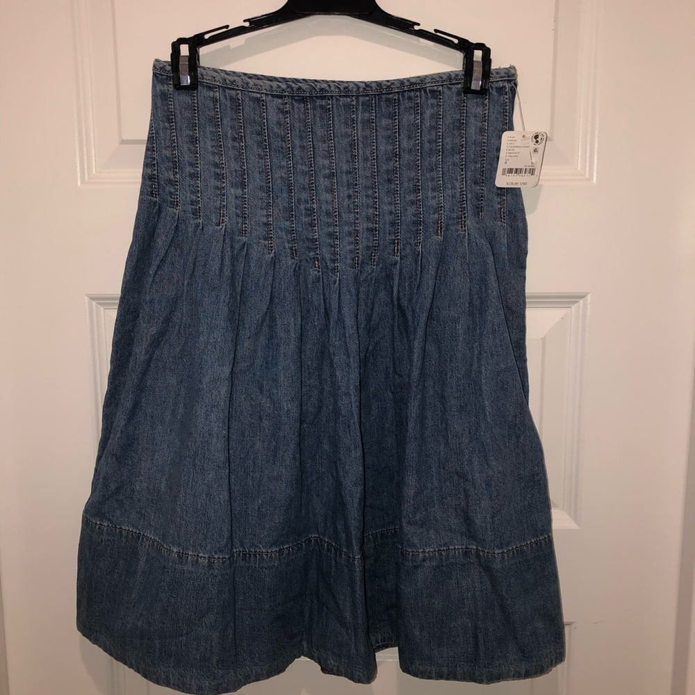 New Free People We The Free Peyton Pintuck Denim Jean Midi Skirt sz 6 - Picture 4 of 6